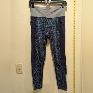 Athleta Heathered Gray Leggings Size S